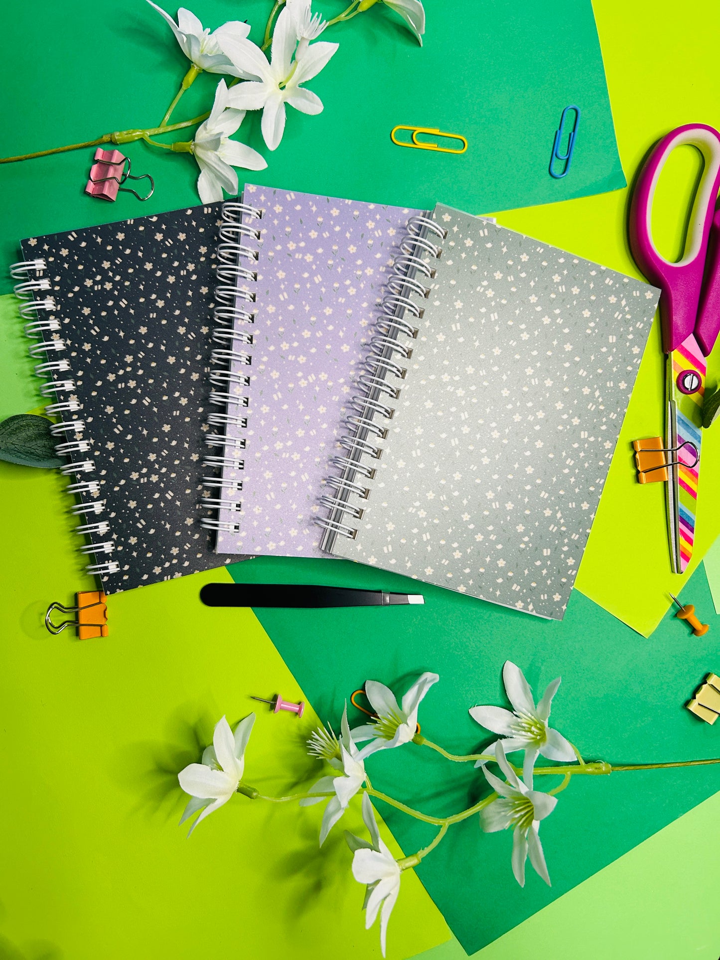 Floral 50-page Reusable Sticker Book A6 size